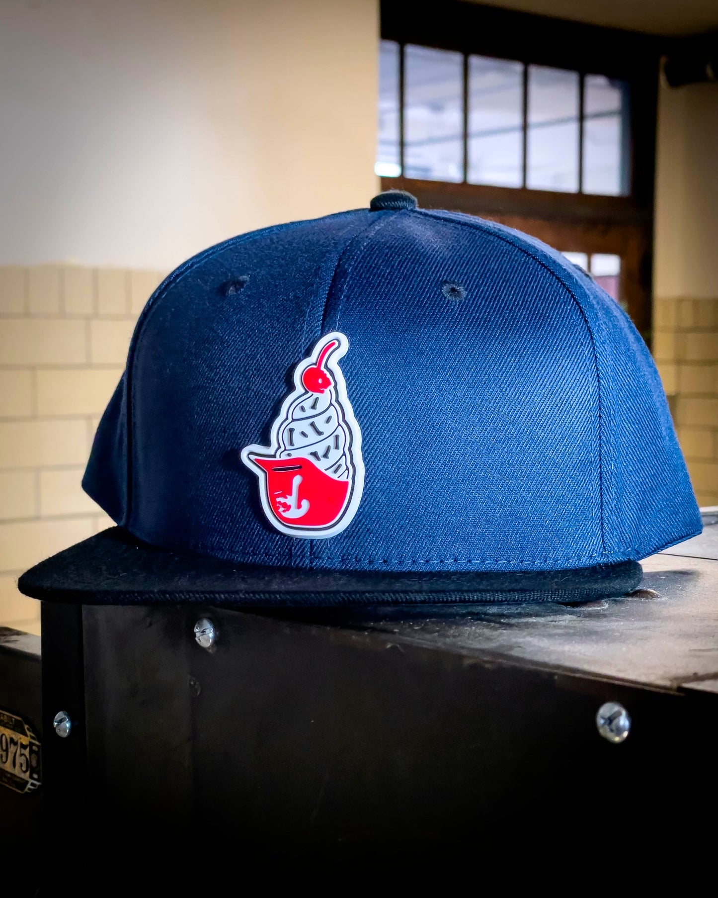 PHILADELPHIA PHILLIES PVC ICE CREAM HELMET PATCH SKULLY HAT